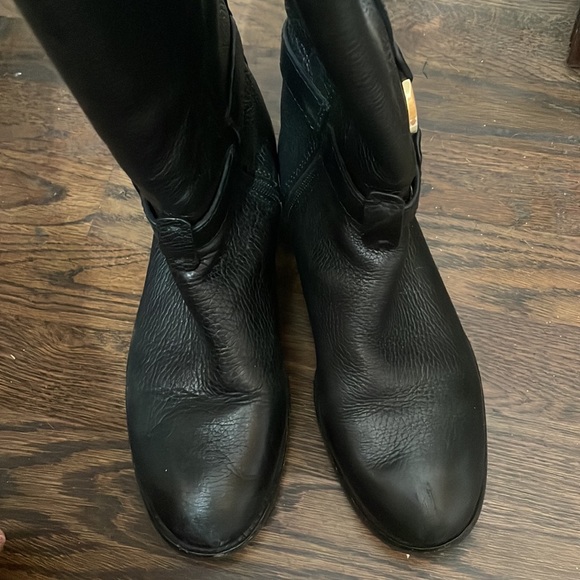 Tory Burch black riding boot size 6.5 - Picture 4 of 10